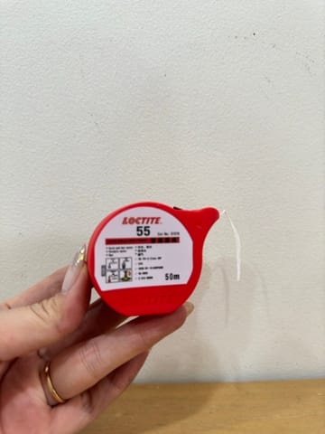 Dây làm kín ren Loctite 55-50m Dây làm kín ren Loctite 55-50m