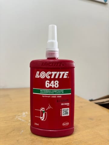 Keo Loctite 648 250ml Keo Loctite 648 250ml